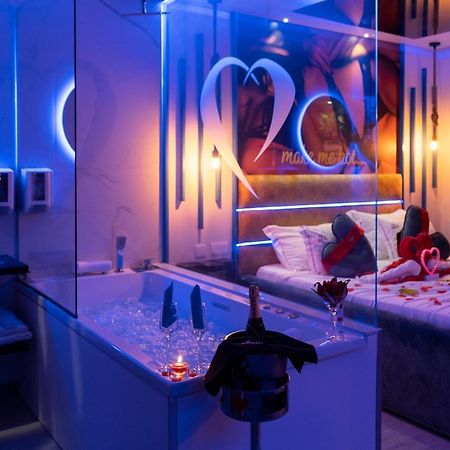 Motel Emocoes Nogueira da Regedoura Екстериор снимка