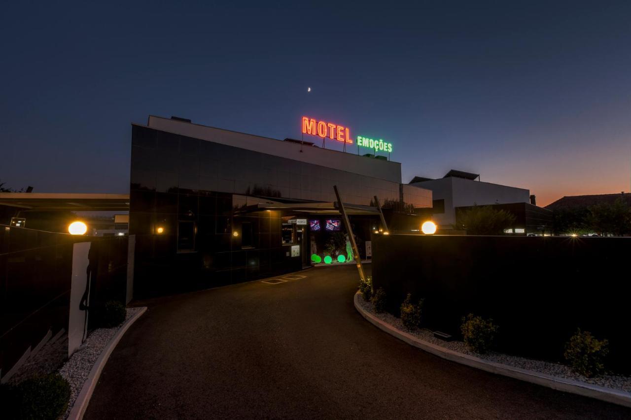 Motel Emocoes Nogueira da Regedoura Екстериор снимка