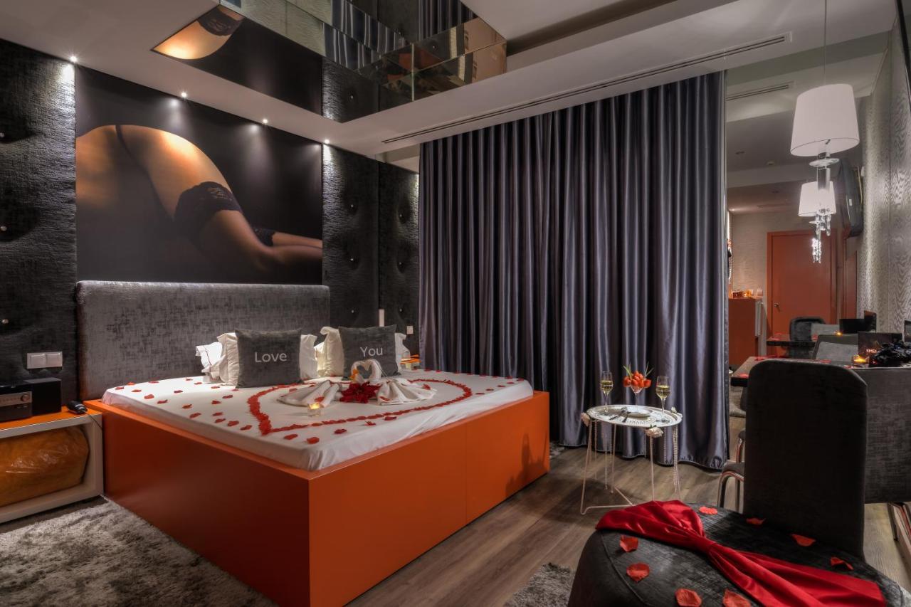 Motel Emocoes Nogueira da Regedoura Екстериор снимка