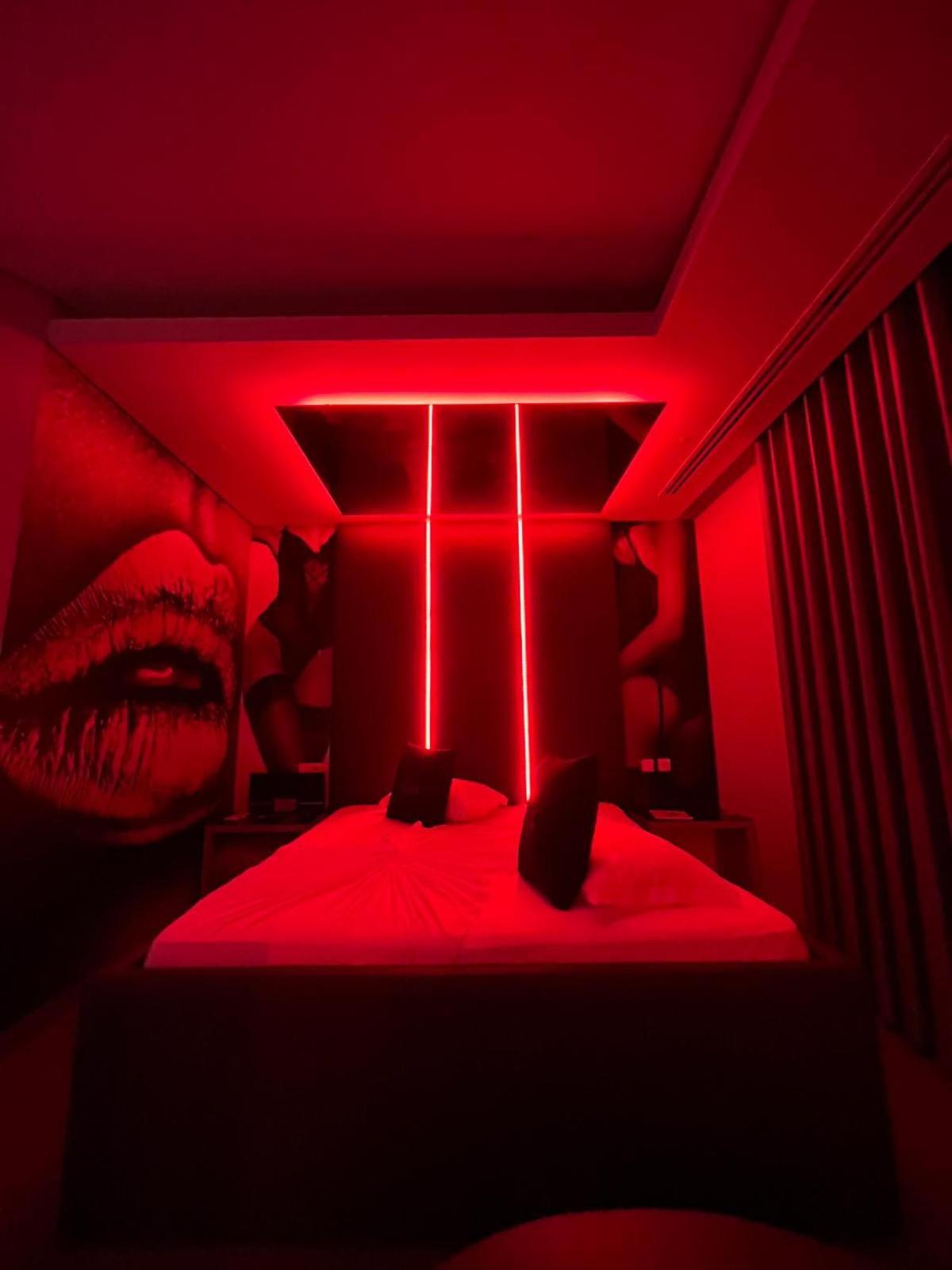 Motel Emocoes Nogueira da Regedoura Екстериор снимка